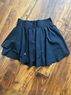 Lululemon Black Skirt Size 4
